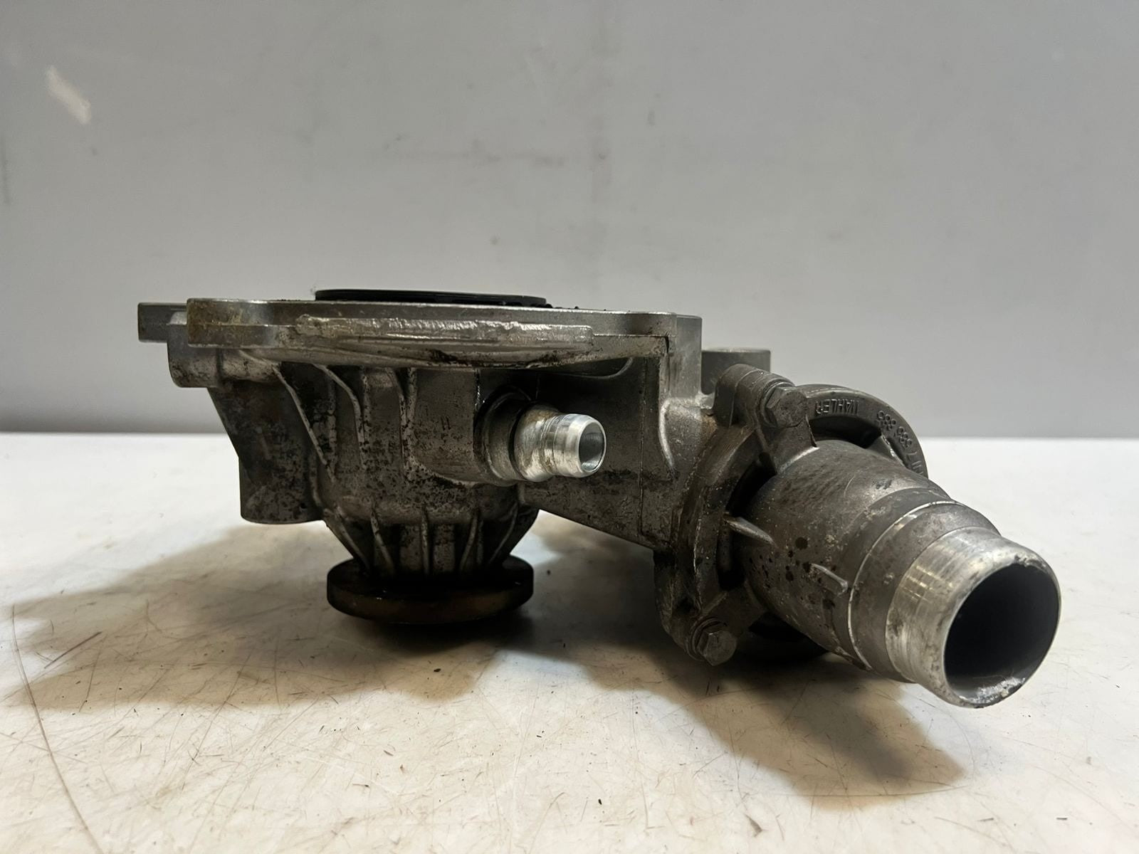 2006-2010 BMW X5 4.8L 5 Series E60 E61 550i E63 E65 Water Pump 7531859 OEM