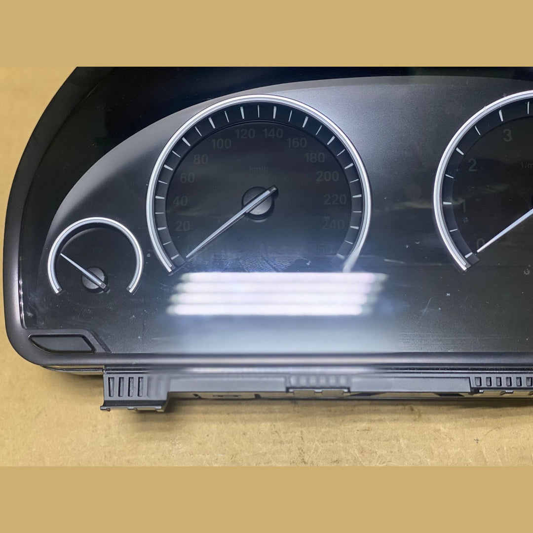 BMW F10 Speedometer Instrument Cluster 6802324 Bosch OEM