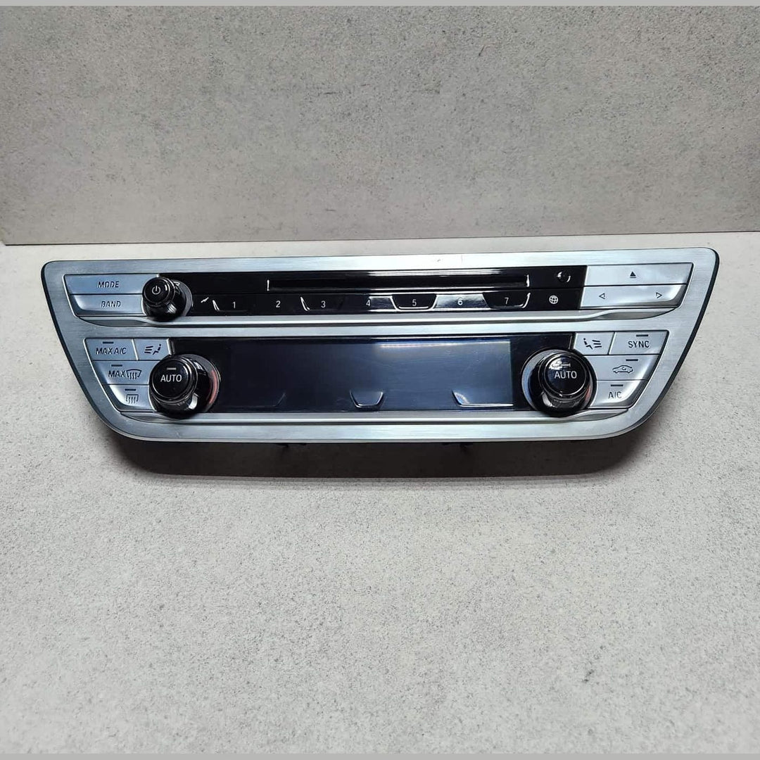 2016-2019 BMW 740i Climate Control Unit 6822777 G11 G12 740i 750xi
