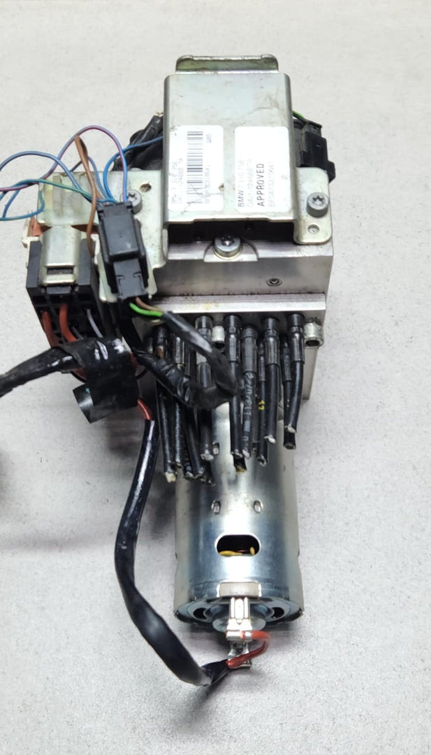 2014-2021 BMW 220i Convertible Top Hydraulic Pump 7310756 2 Series F23 OEM