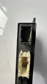 Load image into Gallery viewer, BMW Door Control Module 8376067 E39 5 Series
