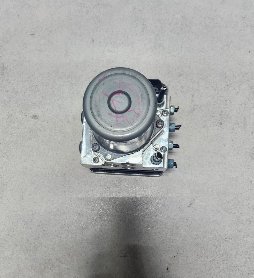 2018-2022 BMW 530e Abs Pump 6895450 5 Series G30 G31 and BMW X3 G01 