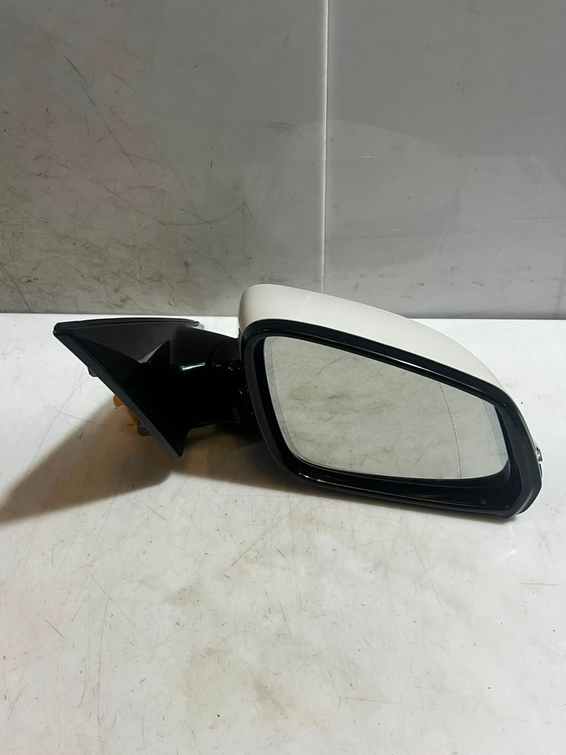 BMW 5 Series F10 F11 Right Side View Mirror Right Front Electric F0153124U6680