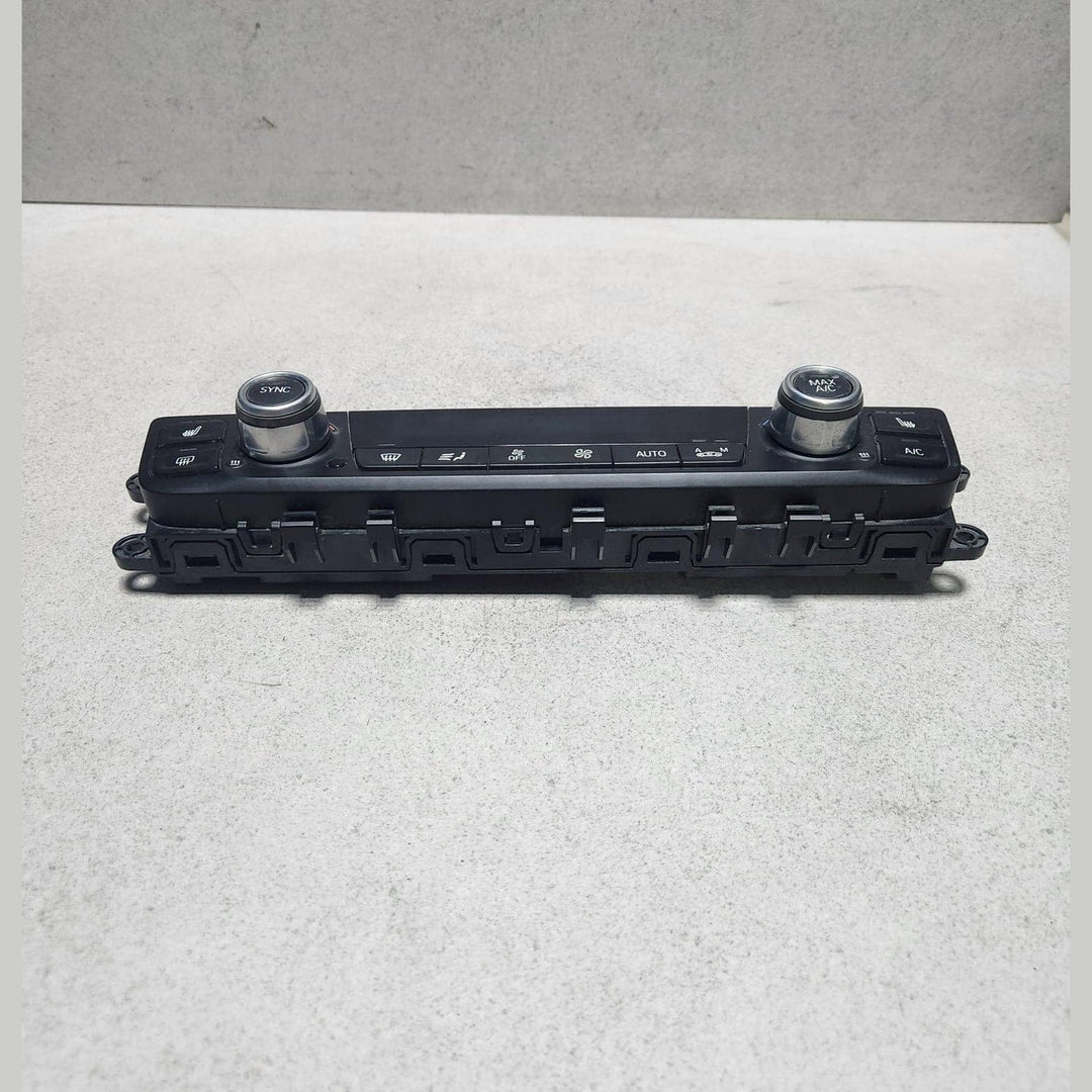 2014-2020 BMW i8 Climate Control Unit 9361799