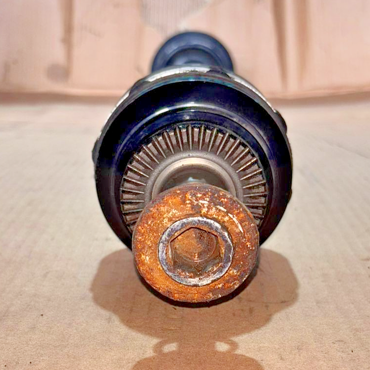 BMW 7 SERIES G11 G12 750IX N63 REAR RIGHT OUTPUT SHAFT DRIVE AXLE  3320- 8639454