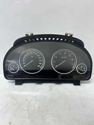 2013 BMW 528i 5 Series F10 F11 Speedometer Instrument Panel Cluster 9285189 OEM