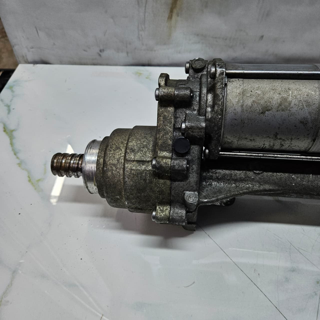 BMW F20, F21, F30 Power Steering Rack RHD 6859305 OEM