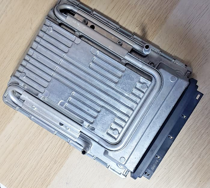 BMW F10 550i N63 ECU Engine Control Module Kit 8610680 OEM Programmed