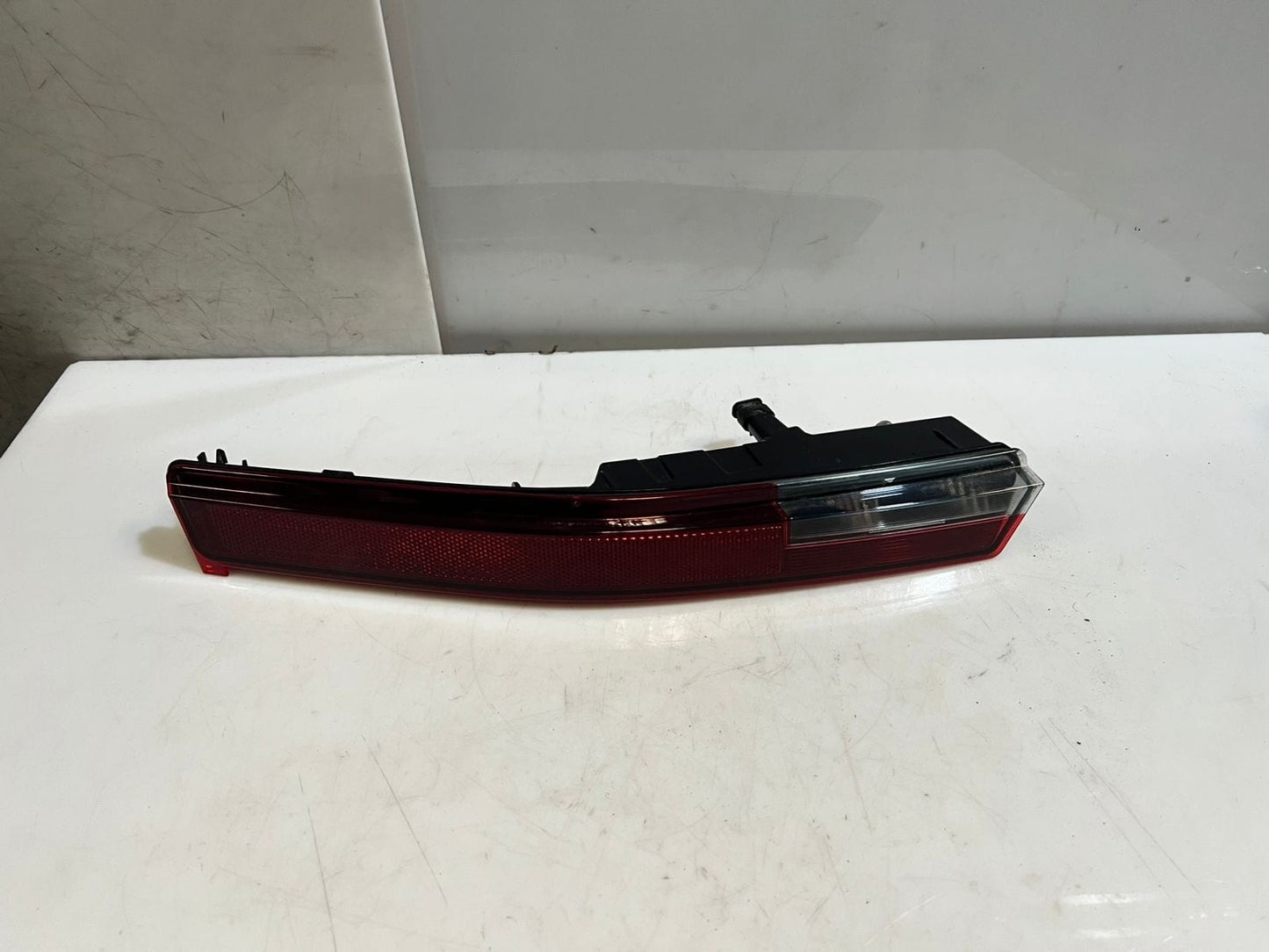 2025 BMW xDrive40 xDrive50 Rear RED TAIL Light Led Bumper BRACKET 7953780 OEM