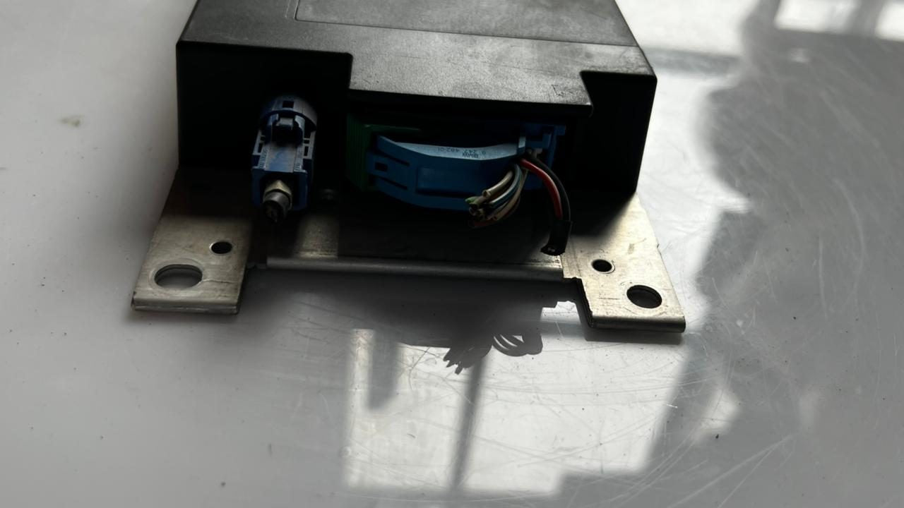 2012-2015 BMW M5 f10 Telematic Control Module 9293243