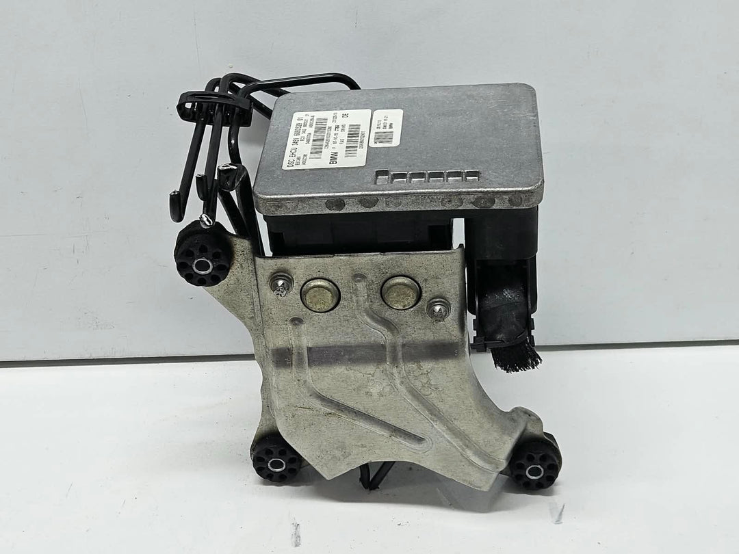 6880529-2016-2018 BMW 750Li G11 G12 RHD ABS Pump Module OEM