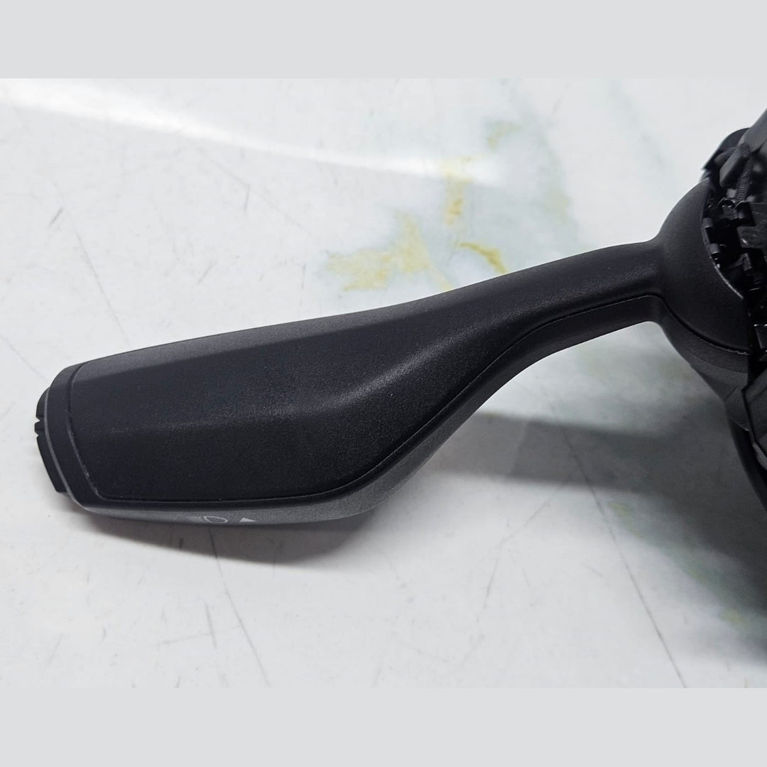 BMW G30 G31 7 Series G11 G12 Wiper Turn Signal Indicator Stalk Switch 6839777 