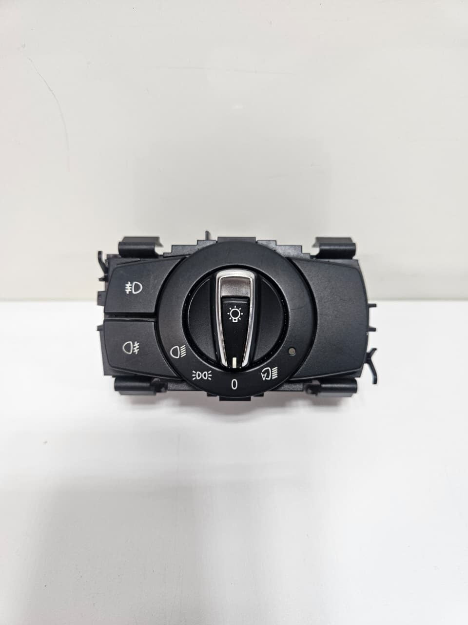 OEM BMW E90 E91 E92 E82 E84 E88 Xenon Headlight Light Control Switch 9169404