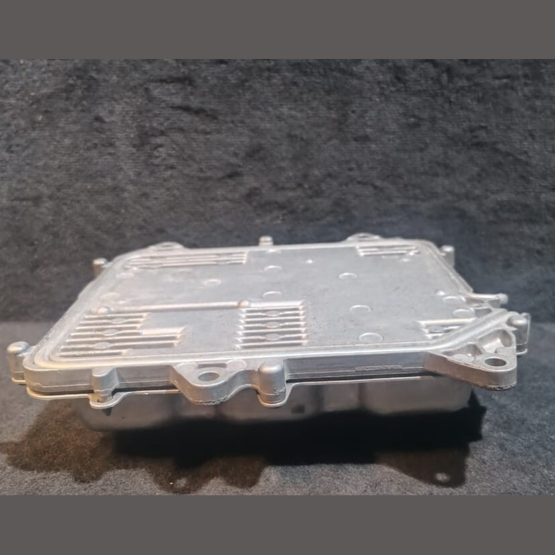 OEM BMW 7 F01 F02 F03 330kW N63   Engine Control Unit Module MEVD172H 7540738