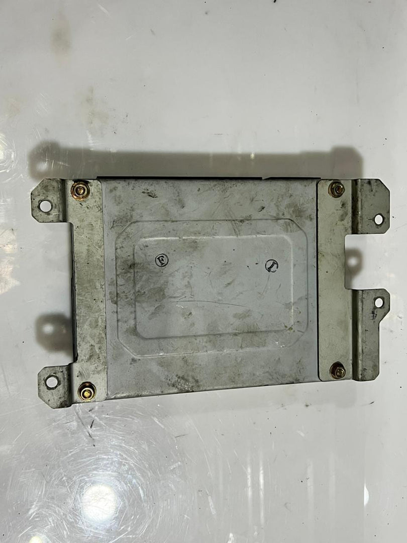 Mitsubishi Fuso FK61 6M61 Engine Control Unit 4079153292 ME302333