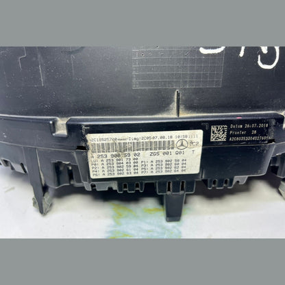 14-20 Mercedes-Benz W253 GLC Instrument Cluster Speedometer A253 9005902 OEM