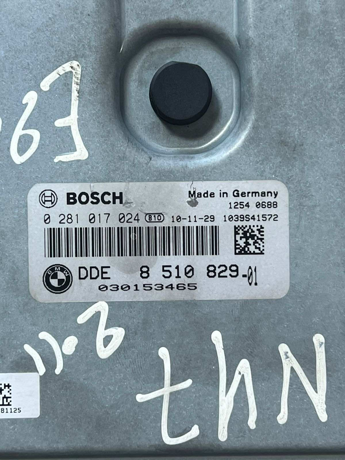 2011 BMW N47 E90 Engine Control Unit DDE SET + CAS3 + 1KEY 8510829