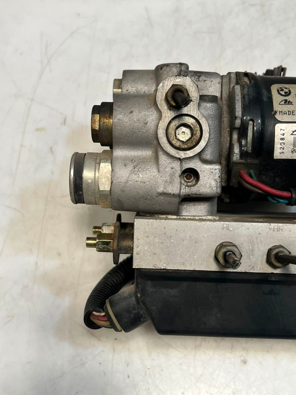 1996-1999 BMW Z3 3 Series E36 ASC+ABS Pump HYDRAULIC MODULE UNIT 1164095 OEM