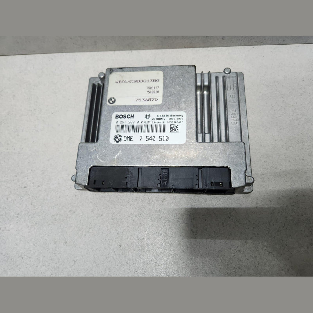 2004 BMW 735i E65 RIGHT HAND DRIVE Engine Control Unit 7540510 ECU SET 