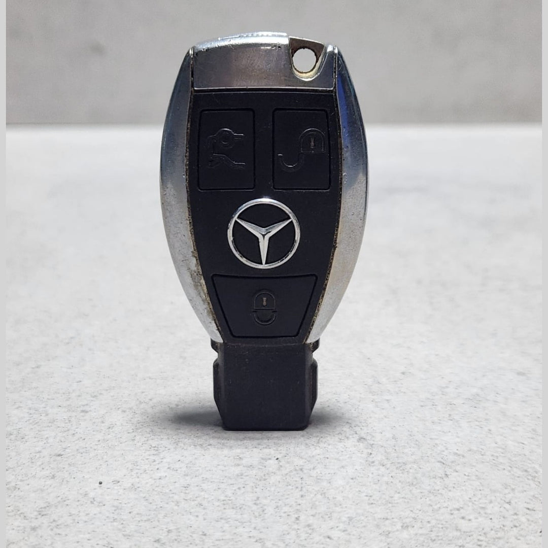 2010-2013 Mercedes-Benz E350 Ignition Switch Module A2075450308