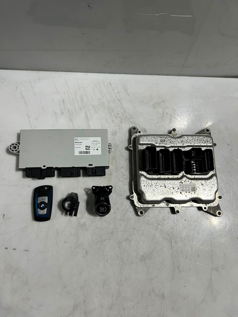 BMW X3 20iX F25 2011-17 N20 ENGINE CONTROL UNIT ECU KIT DME+CAS4+1KEY 7649122
