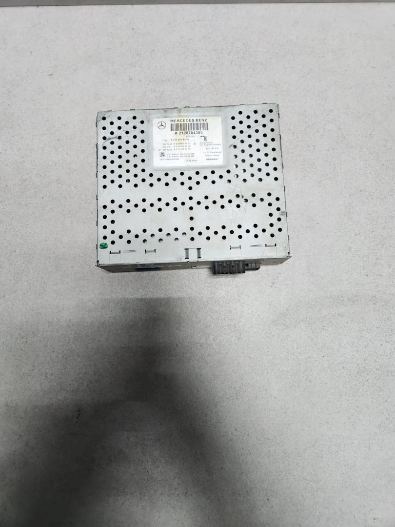 Benz Tv Tuner A2128704389 W212 E-Class and W204 C-Class