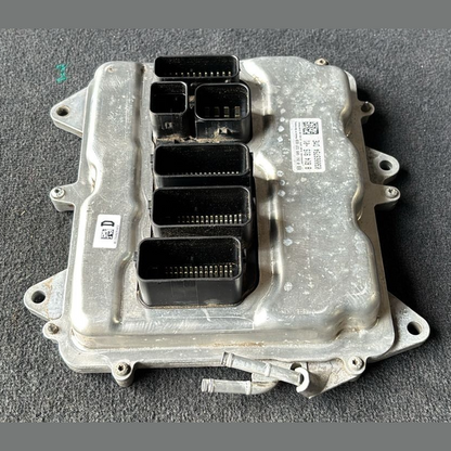BMW F01 F02 F06 F07 F12  550i 650i 8 614 ENGINE CONTROL UNIT MODULE - 8614915