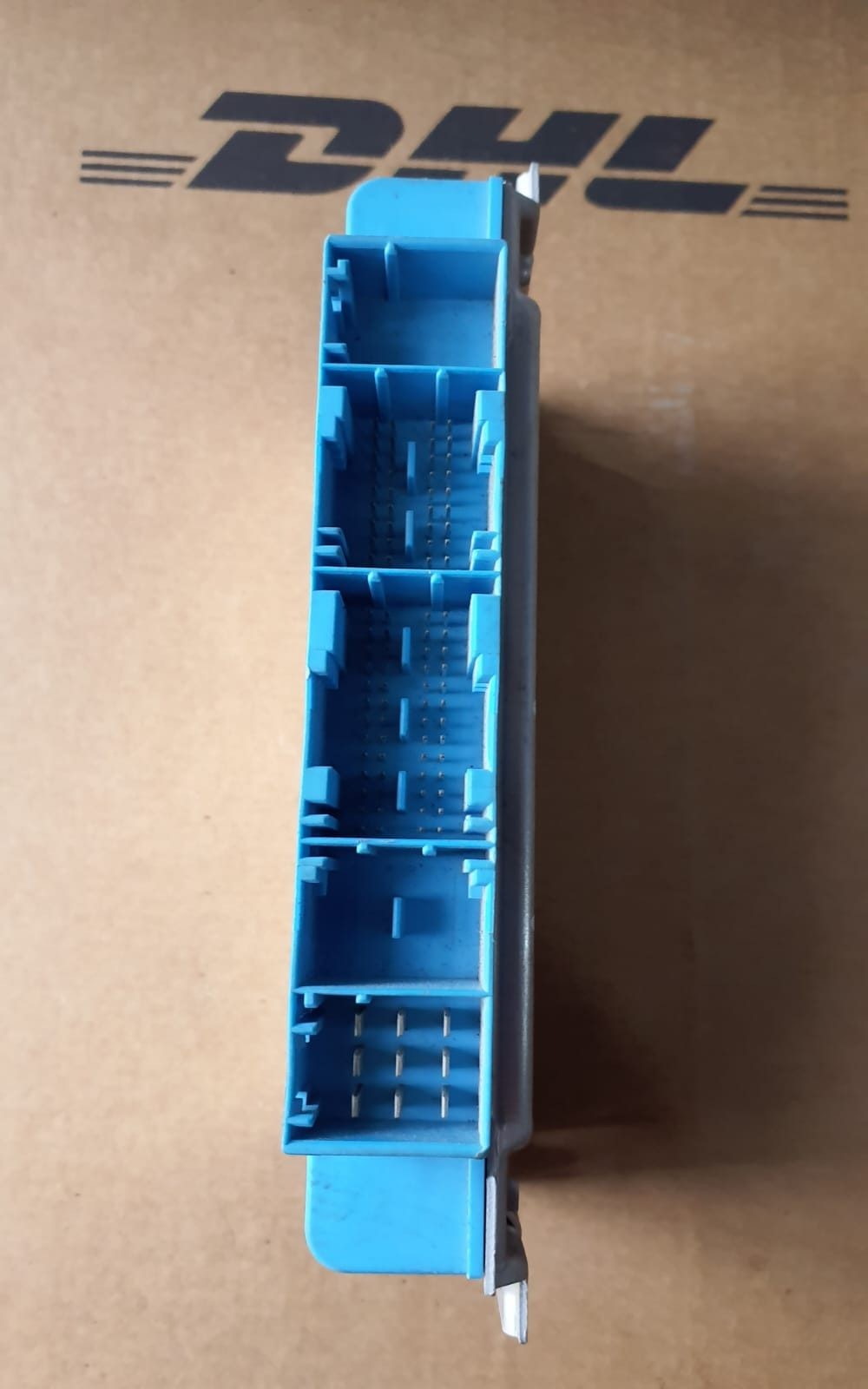 2003-2005 BMW Z4 Transmission Control Module 7522980 E39, E46, E85, and Z4