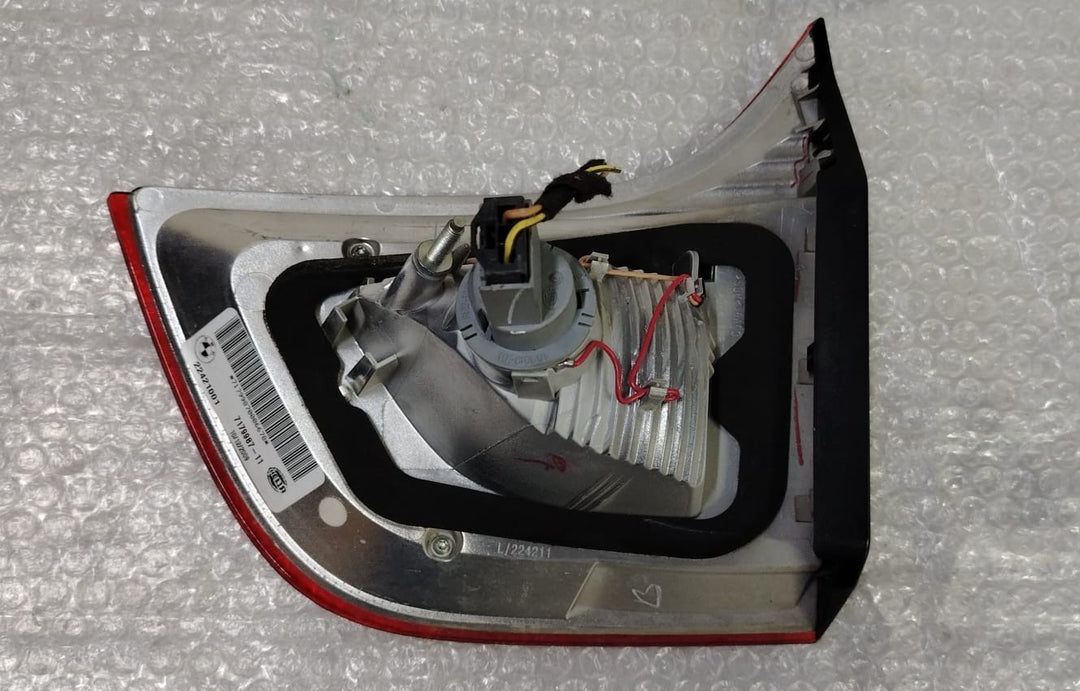 OEM BMW X6 E71 E72 LEFT SIDE REAR BRAKE LIGHT 7179987 HELLA