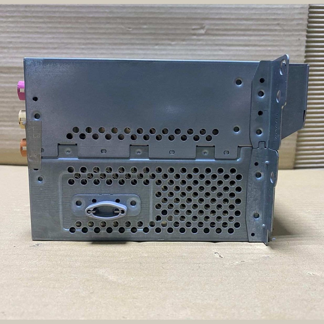 2012-2018 BMW M6 Navigation Head Unit CIC 9170277 F01 F06 F10 F11 model