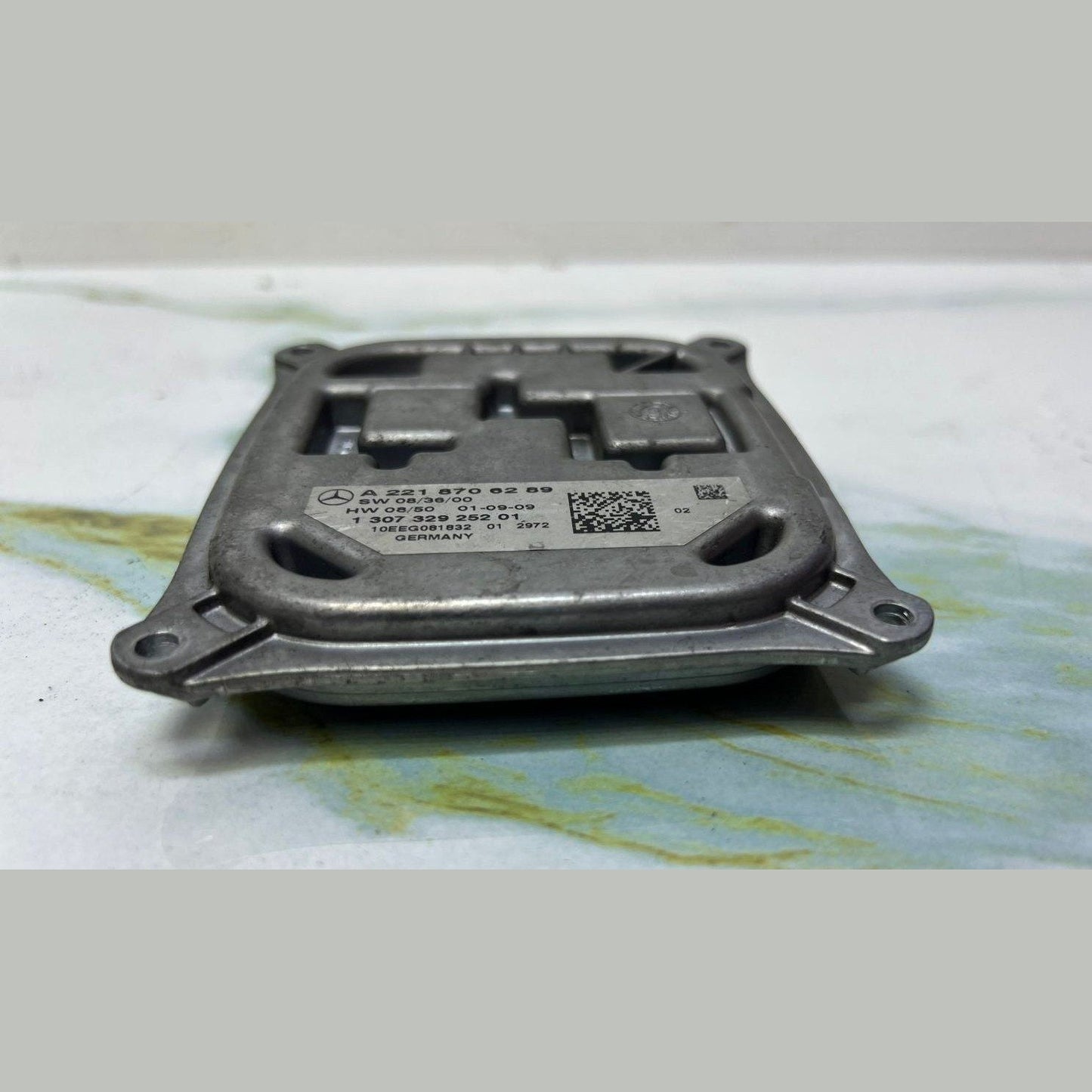 Mercedes-Benz Headlight Control Unit A 221 870 62 89