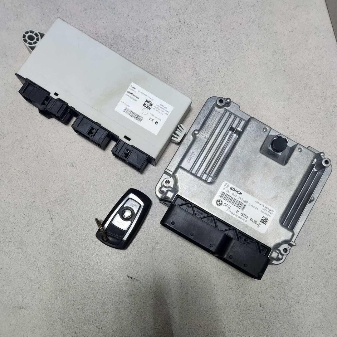 2017 BMW X3 Engine Control Unit DDE 8598806 F25 2.0D DIESEL ECU SET 