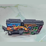 Bild in die Galerieansicht laden, 2019-2023 BMW X7 X5 G05 Rear Power Distribution Fuse Box 8706212 OEM
