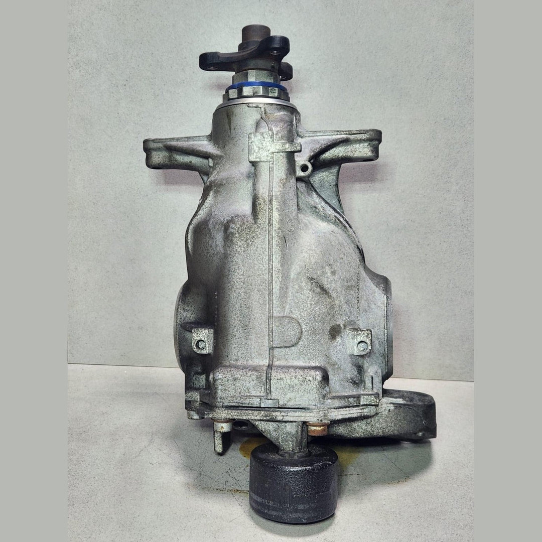 2012 BMW 528i Rear Differential 7584444 F10 528i 535i and F06 F12 650i R 3.23