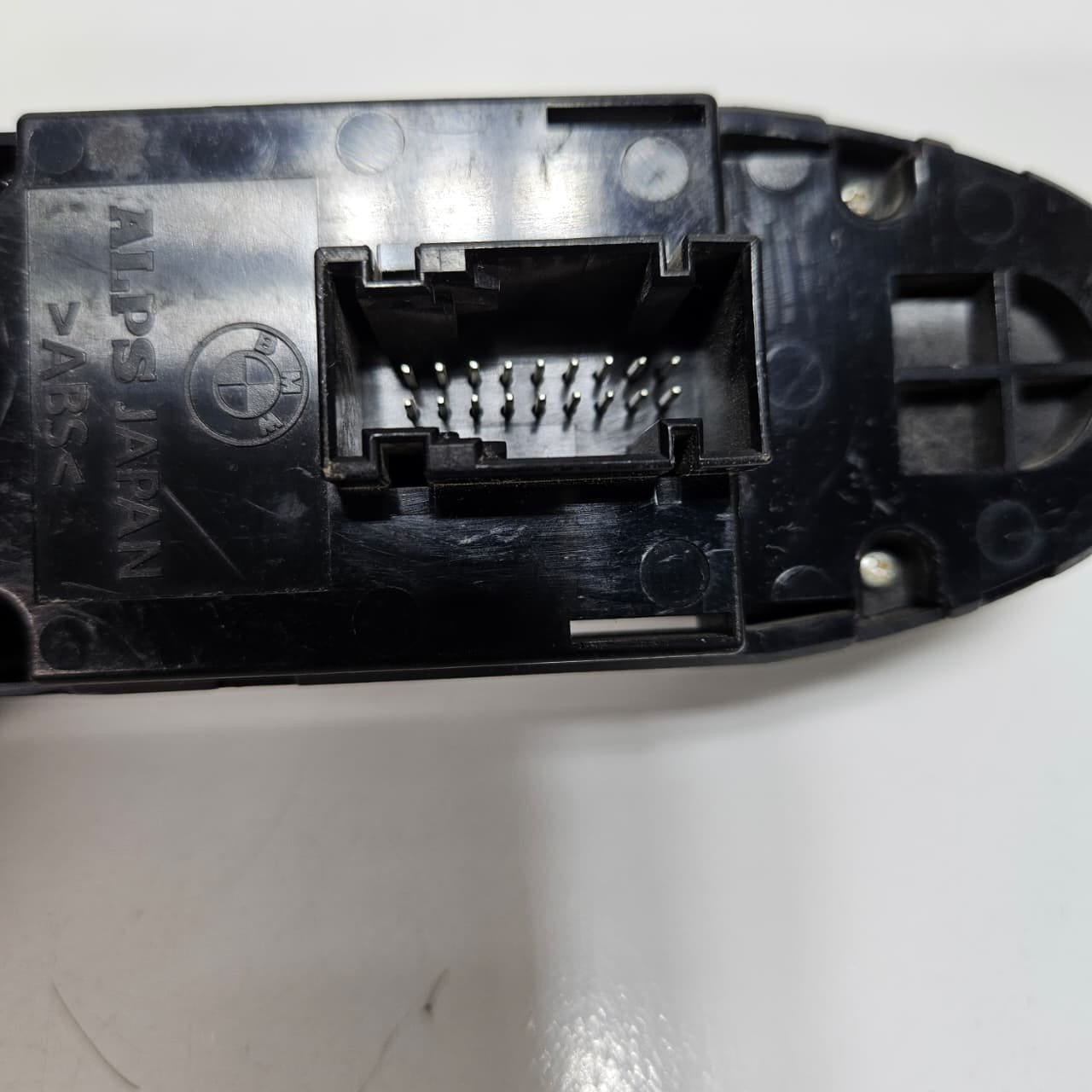 OEM BMW 3 Series E90 E91 Window Lifter Switch 9217341