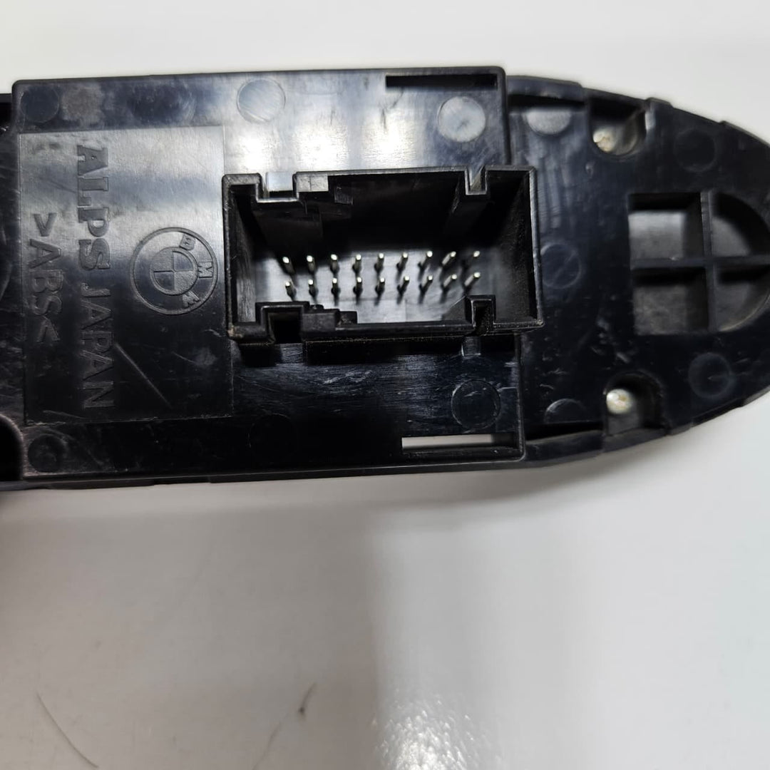 OEM BMW 3 Series E90 E91 Window Lifter Switch 9217341