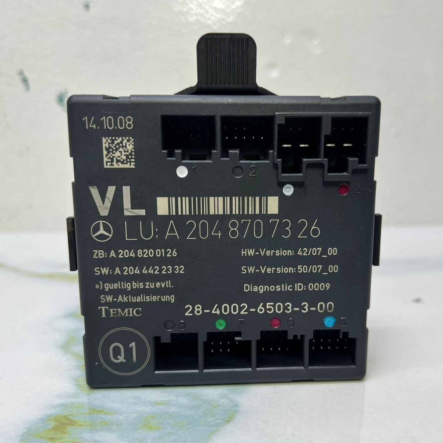 2008-2018 Mercedes-Benz C300 Door Control Module A2048707326 W204 C-Class and X2