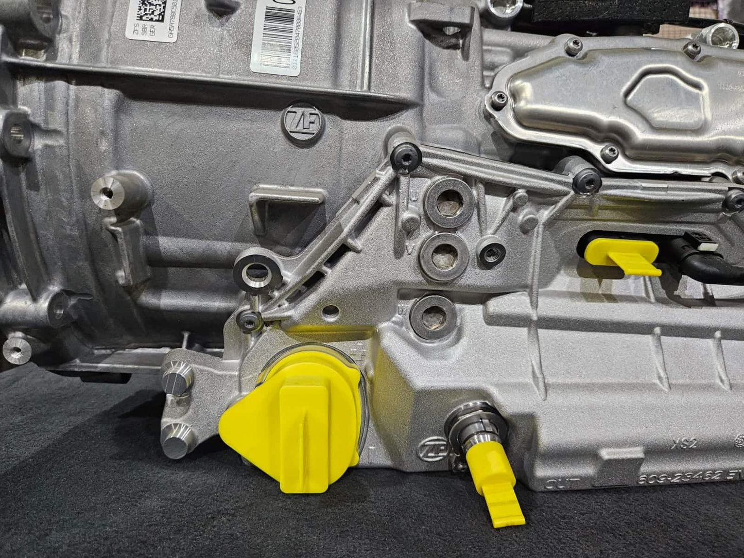 5A788C5-2023-26 BMW X5 X7 G70 50e B58U Automatic Transmission Hybrid OEM NEW