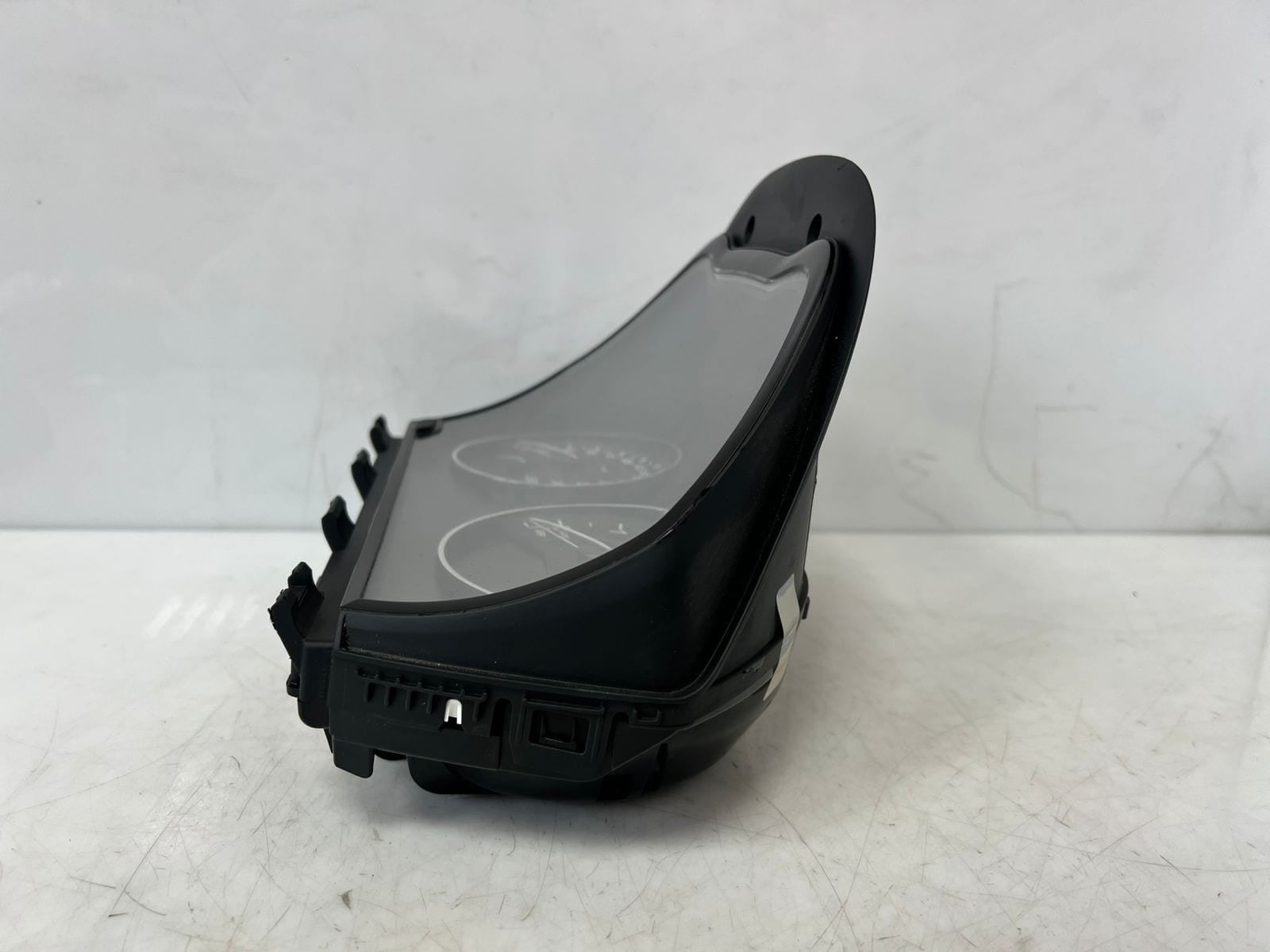 2018-2019 BMW F20 F21 F22 F23 118i 218i 220i 228i 2' Instrument Cluster 9325169