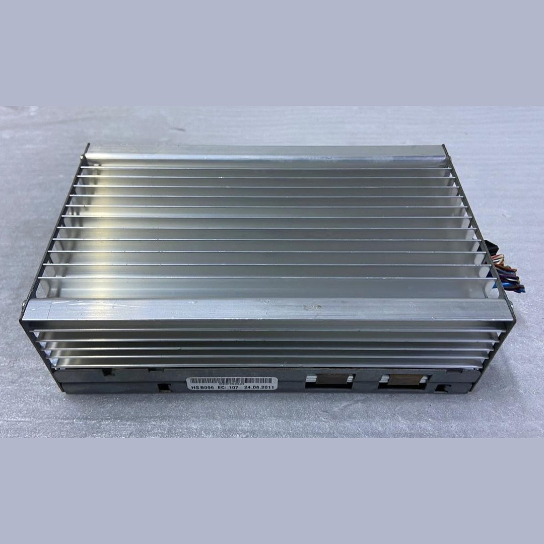 OEM BMW 5 SERIES F10 RADIO SOUND AMPLIFIER 9266356 HARMAN KARDON