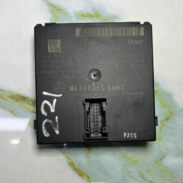 2007-2013 Mercedes-Benz W221 S-Class Gateway Control Module A221 9006702 OEM