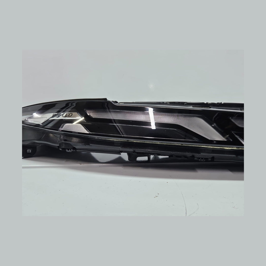 OEM BMW X7 G07 RIGHT SIDE LED HEADLIGHT/HEADLAMP 9880594 2019-2024