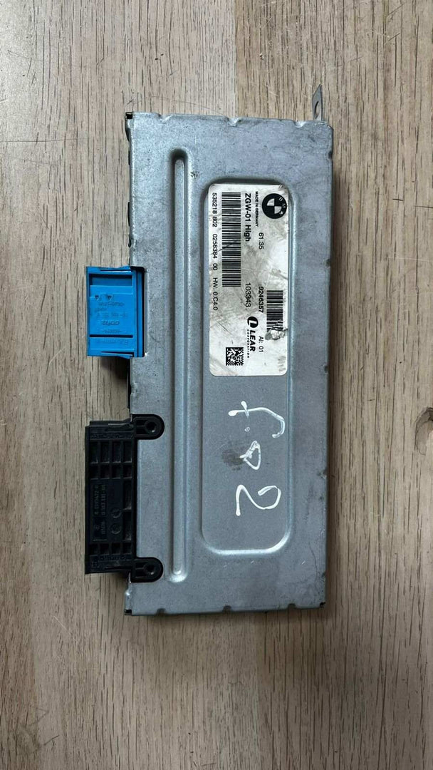 2010-2015 BMW 740i Central Gateway Control Module 9246357 2011 BMW 528i, and 201