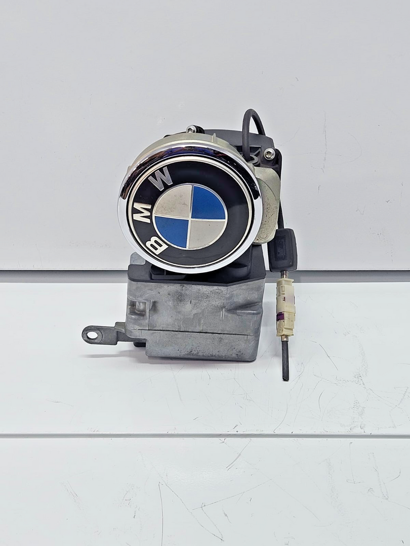 BMW 6 SERIES F06 F12 F13 REAR VIEW REVERSING CAMERA WITH CASING BADGE 7308625