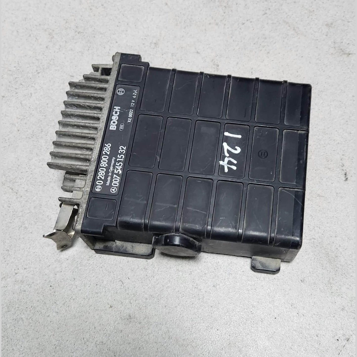 Benz Engine Control Unit 0280800286 W124 C124 S124 E-Class 300E ECU