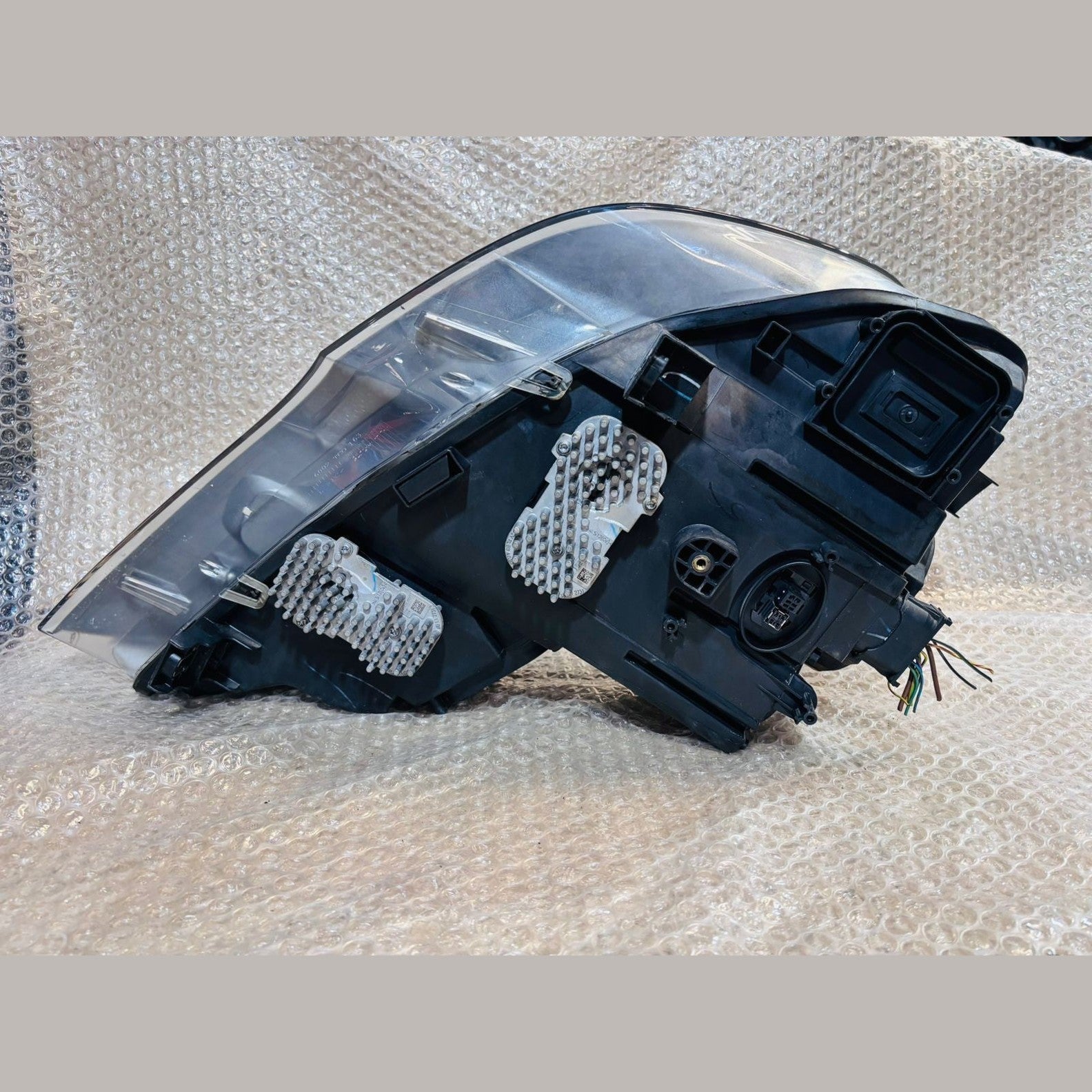 Bmw X5 E70 2010-2012 LCI  RHD Headlight XENON LEFT SIDE Headlamp 7221893