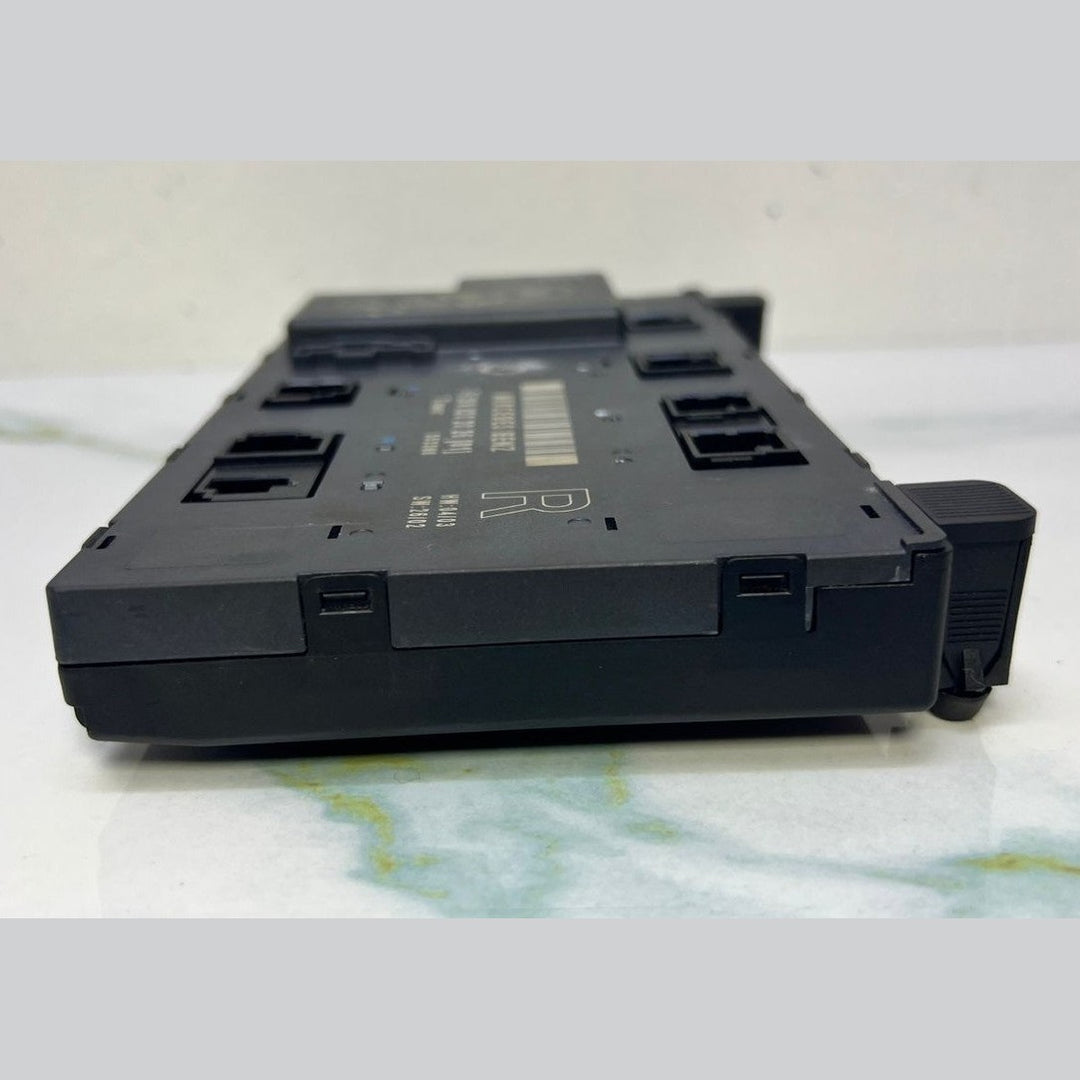 Mercedes W209 CLK-Class Front Right Side Door Control Module A209 8202026 OEM