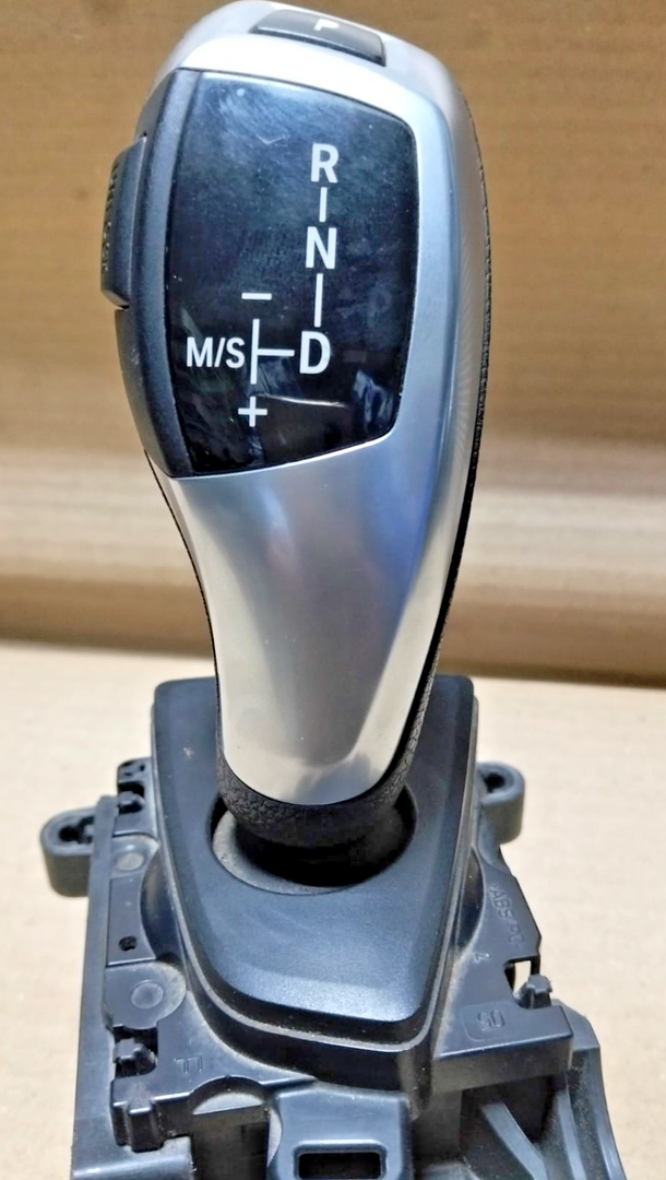 2013 BMW 328i F30 OEM Automatic Gear Shifter Selector  12-16 320i 428i 9291517
