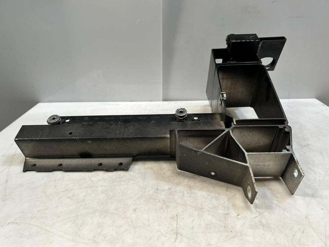 2015 BMW X3 F25 RADIATOR Front Reinforcement Support Bar BRACKET 7210500 OEM