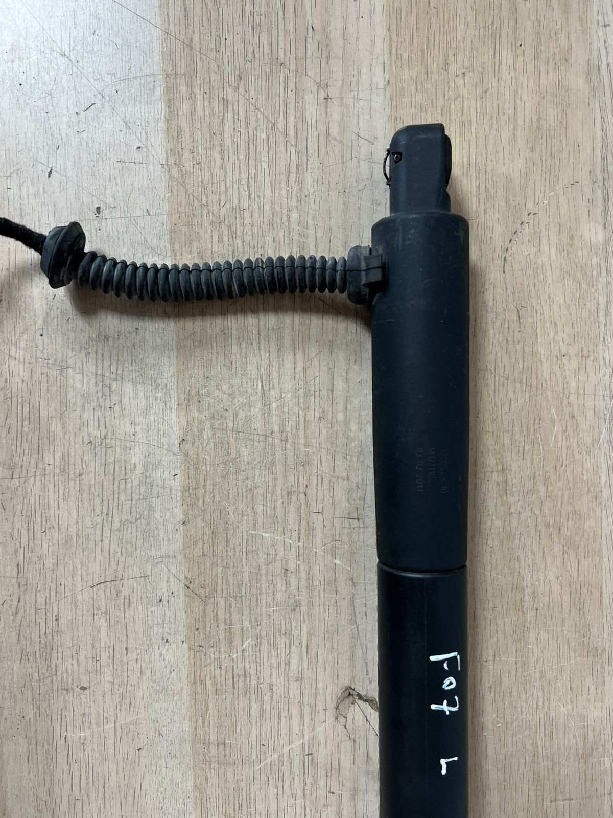 Electric tailgate gas strut for BMW 5 Series GT F07 2010-2017 7200543 